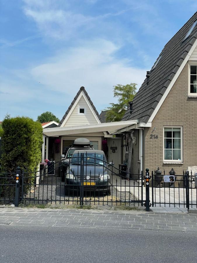 Bed and Breakfast Casa Di Maksch De Miniatura Amsterdam Exterior foto